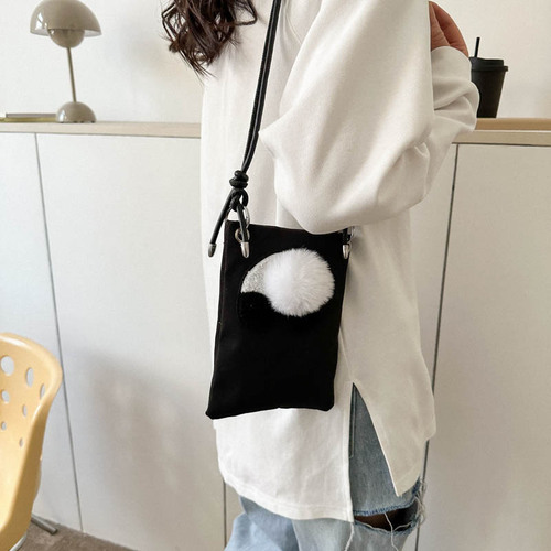 Small square bag for women, cross-body, simple  new trendy literary shoulder bag, trendy casual niche design mobile phone bag