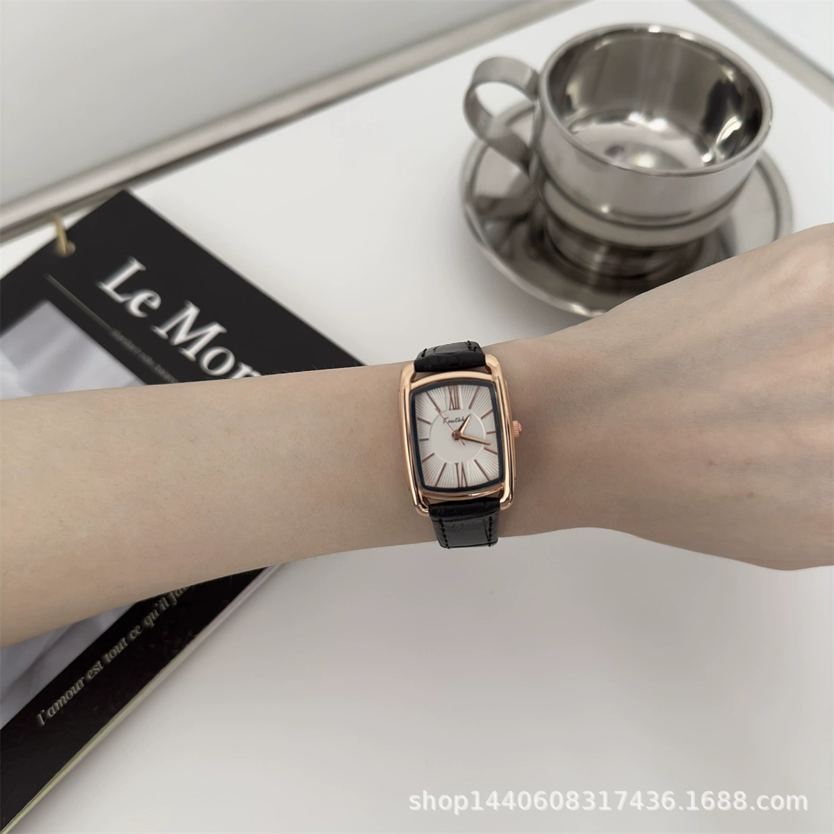 Retro swiss watch, creative quartz belt