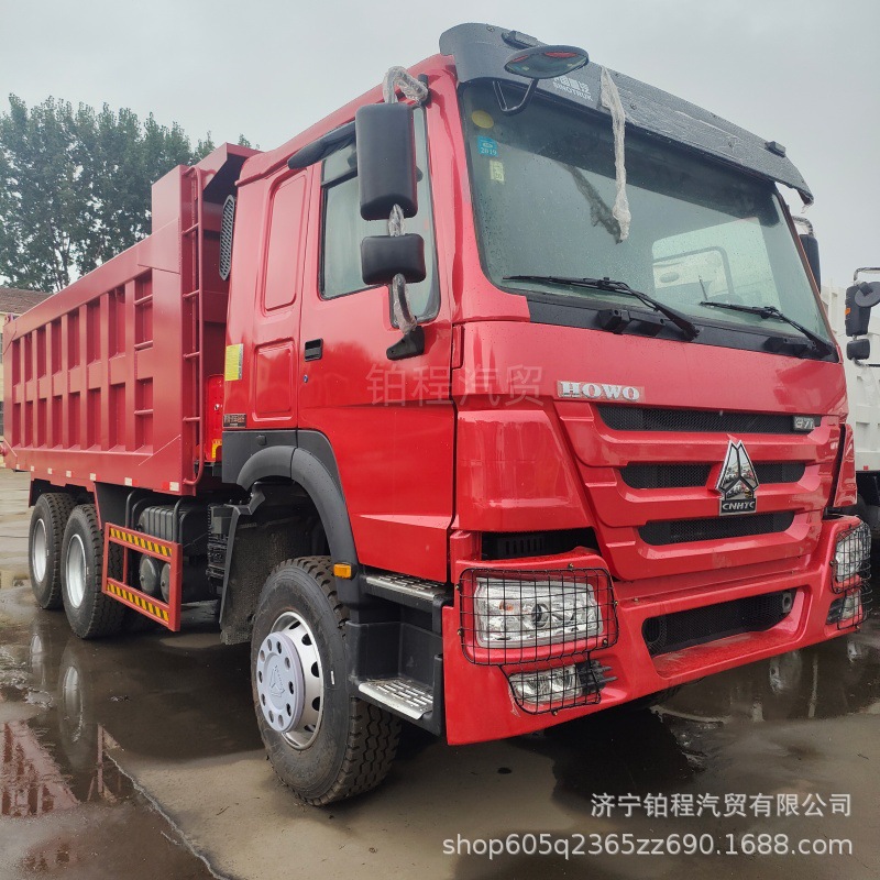 Direct export of Howo TX dump trucks for foreign trade, dump trucks for internal material transfer in sand and gravel yards, and dump trucks for yard transportation