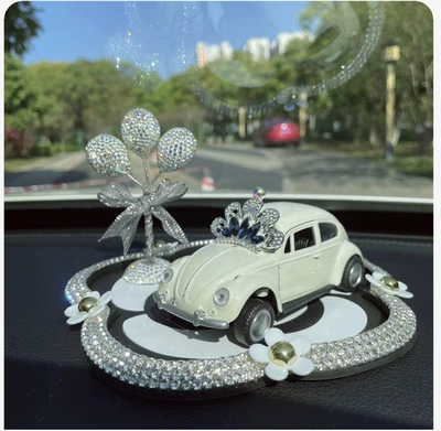 Car Aromatherapy, Long-Lasting Light: Car ornaments - crown-white-car-white-diamond-ball-camellia-diamond-cushion