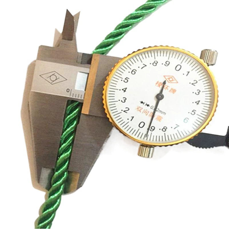 Производитель оптовая продажа полиэфирная трехжильная веревка с сердечником витая веревка подарочная коробка ручная веревка красочное пятно 5 мм веревка для сумки