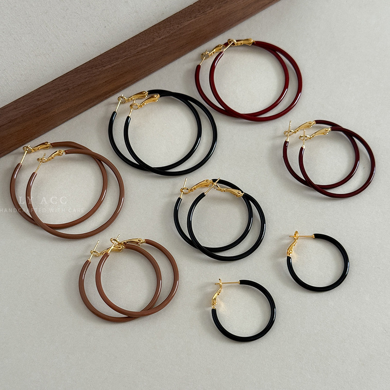 Retro Simple Large Earrings Plain Hoop Accessible Luxury High-End Niche Foreign Style Fashionable Unique Gorgeous Autumn and Winter Earrings