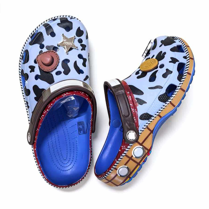 Juguetes Croos moda casual casual versátil movilización total hoodie holes zapatos de playa casual zapatos de playa