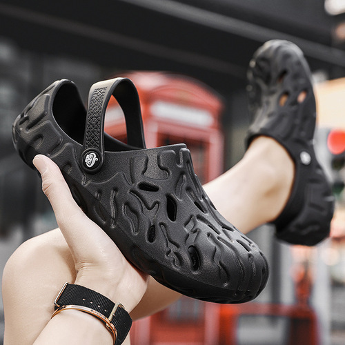 Plus size 49 hole shoes for men in summer, men's toe-toe slippers, non-slip and wear-resistant beach shoes for driving,