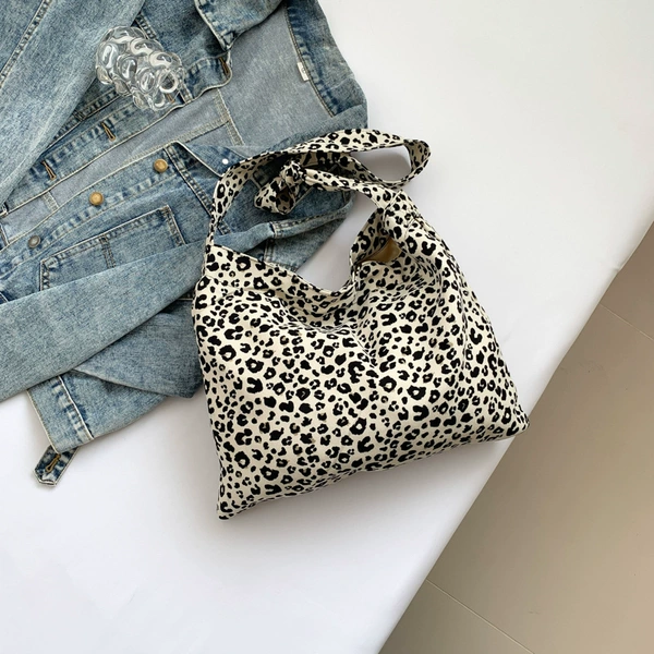 Leopard beige