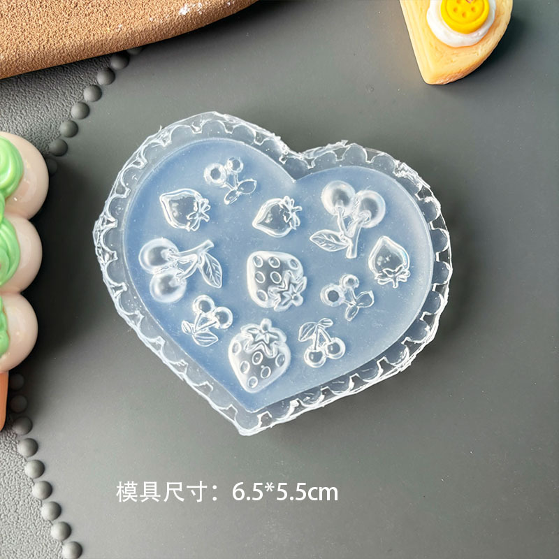 Venta caliente transfronteriza molde de manicura de alta transparencia animal de dibujos animados oso bowknot ramo DIY modelo de manicura en relieve tridimensional