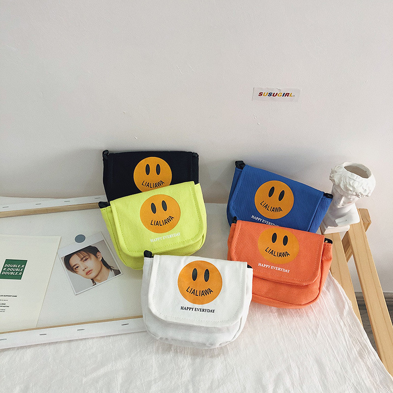 Korean Edition 2021 Spring and summer Korean Edition children Bag lovely Smiling face Trend The single shoulder bag Boy neutral Diagonal Accessories