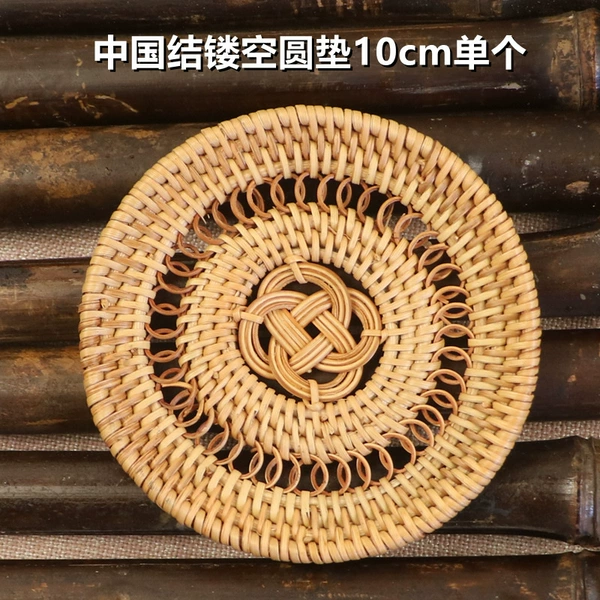 Chinese knot hollow round pad 10cm single single