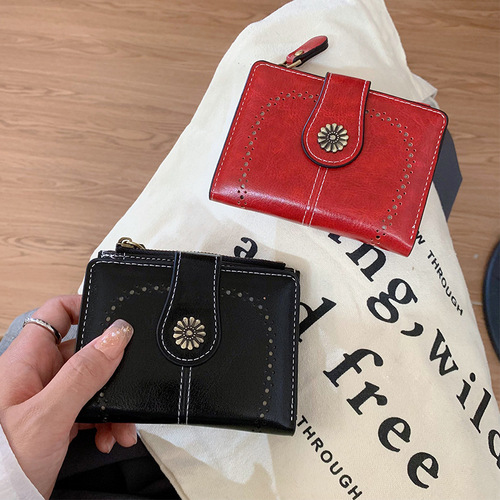 Women's Oil Leather Wallet Retro Short Zipper Coin Purse Hollow Multifunctional Money Clip
