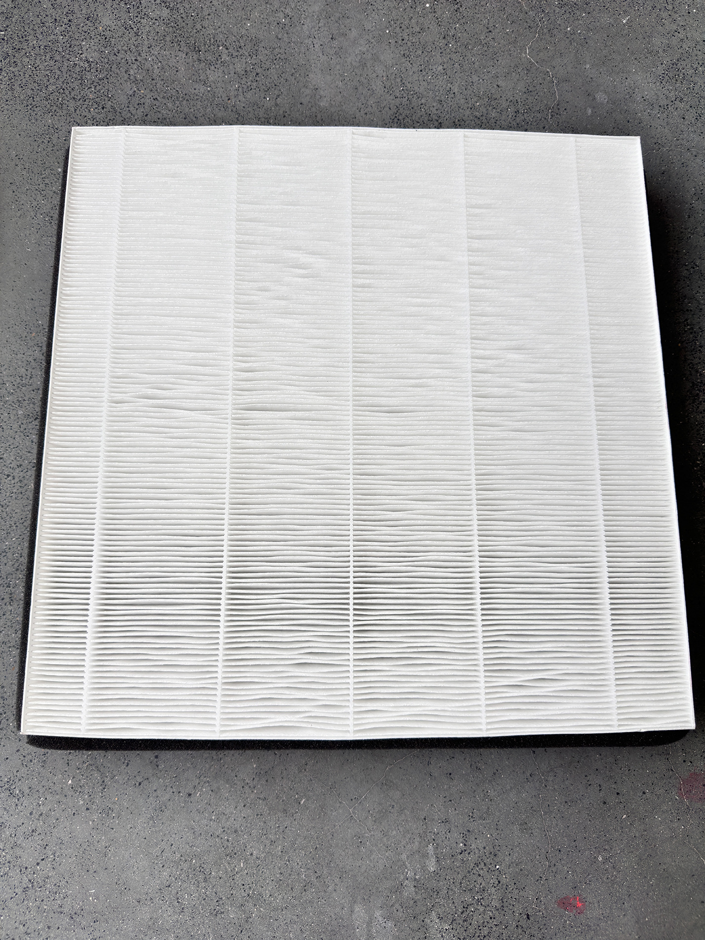 Suitable for Tesla Model S/X external air conditioning filter HEPA air conditioning filter 1647254-00-A