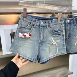 复古水洗低腰牛仔短裤女2026夏季新款辣妹显瘦修身小个子包臀热裤