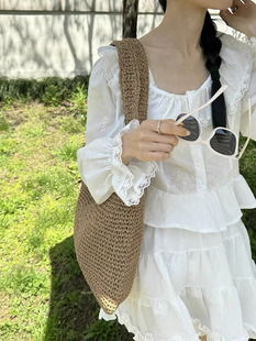 Straw capacious one-shoulder bag, beach laptop