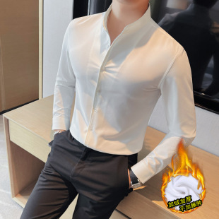 ��ʿ���b�L�����I�r����C���e�r�°�ɫ�ӽq�Ӻ�������C�д����