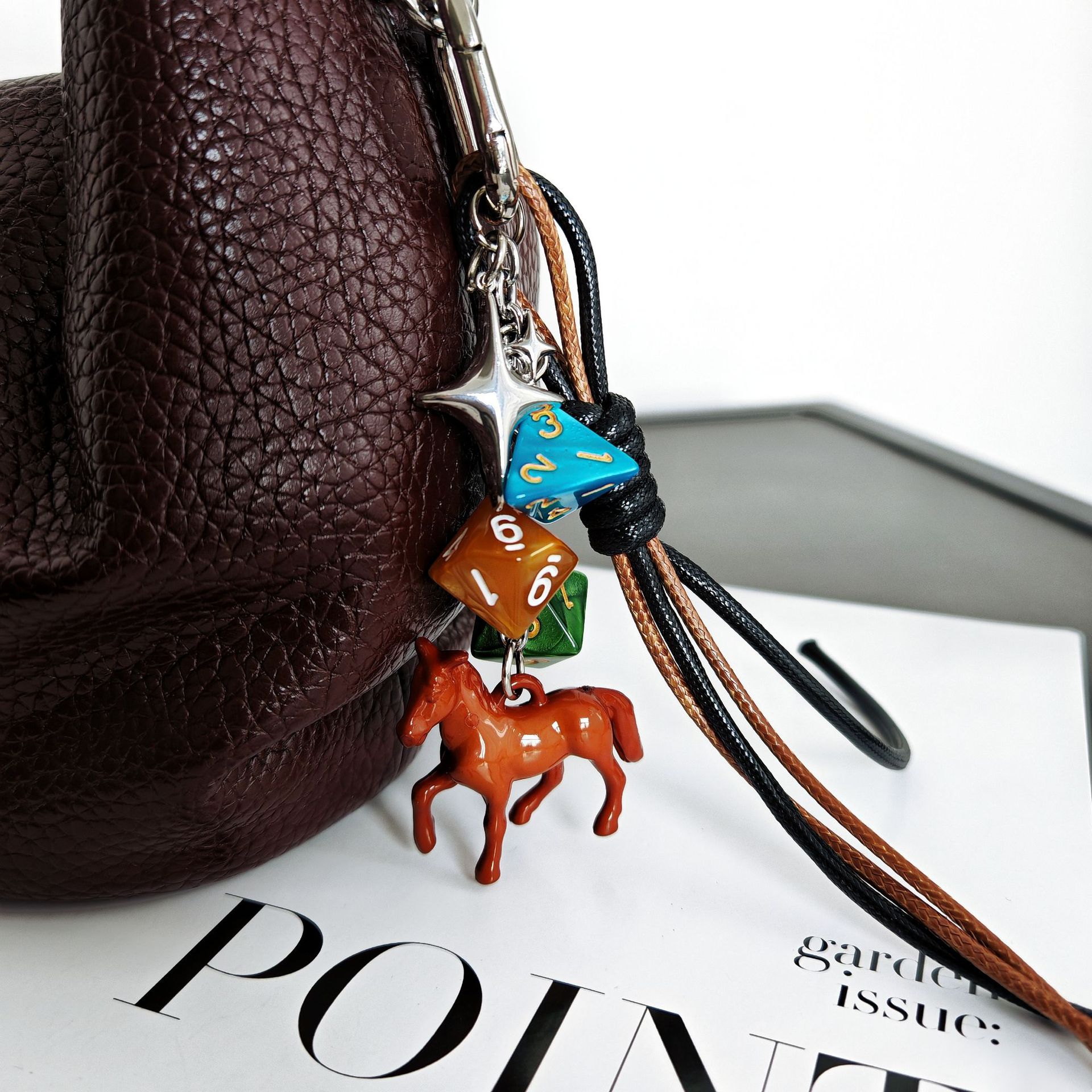 1 Piece Alloy Resin Star Horse Bag Charms display picture 2