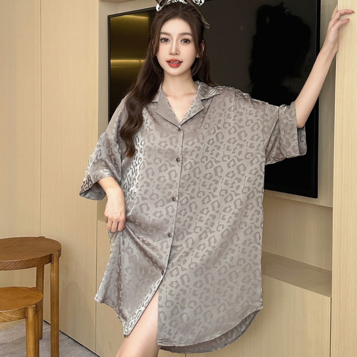 俄罗斯冰丝睡衣女新款夏中袖豹纹性感衬衫裙宽松大码家居服秋5201