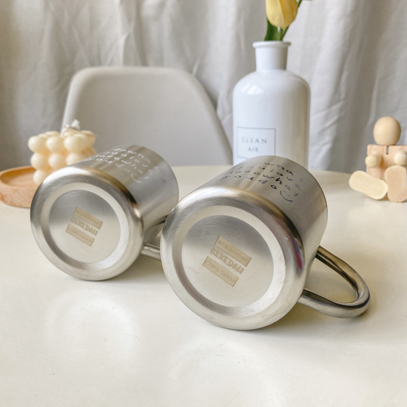 Corea del Sur ins estilo nicho 304 Acero inoxidable taza simple inglés carta café acampar al aire libre de agua