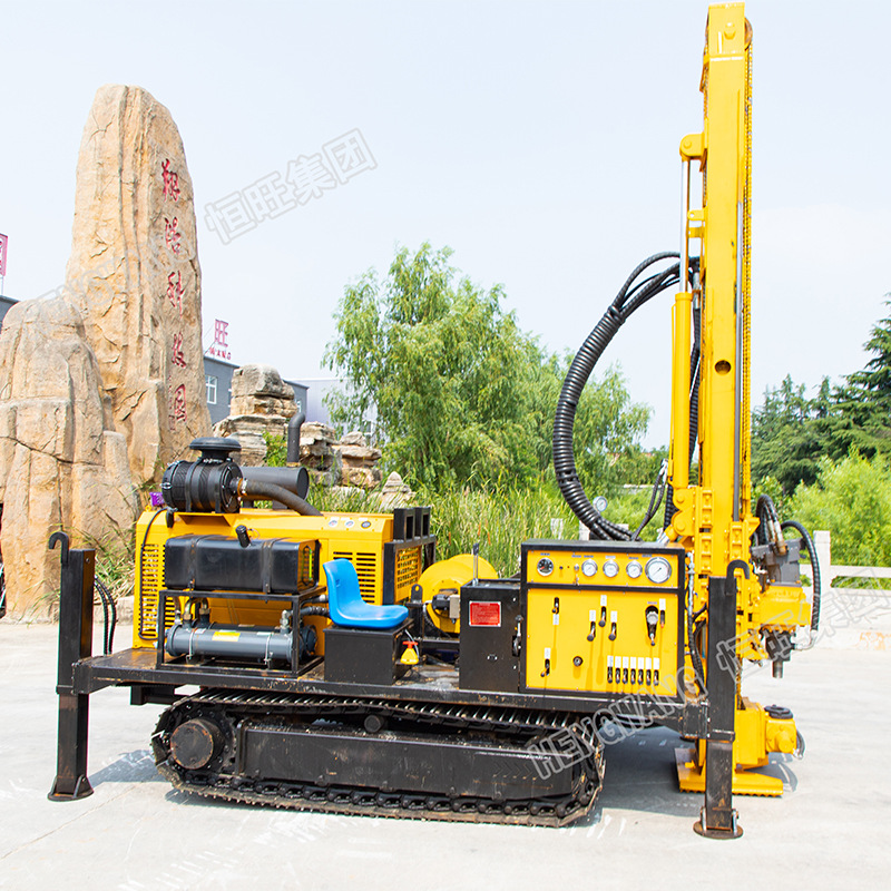 履带全液压金属矿探矿取样钻机绳索取芯全液压钻探机千米取样钻机