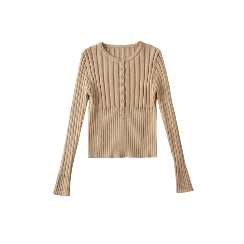 Retro knitted autumn sweater with a round collar