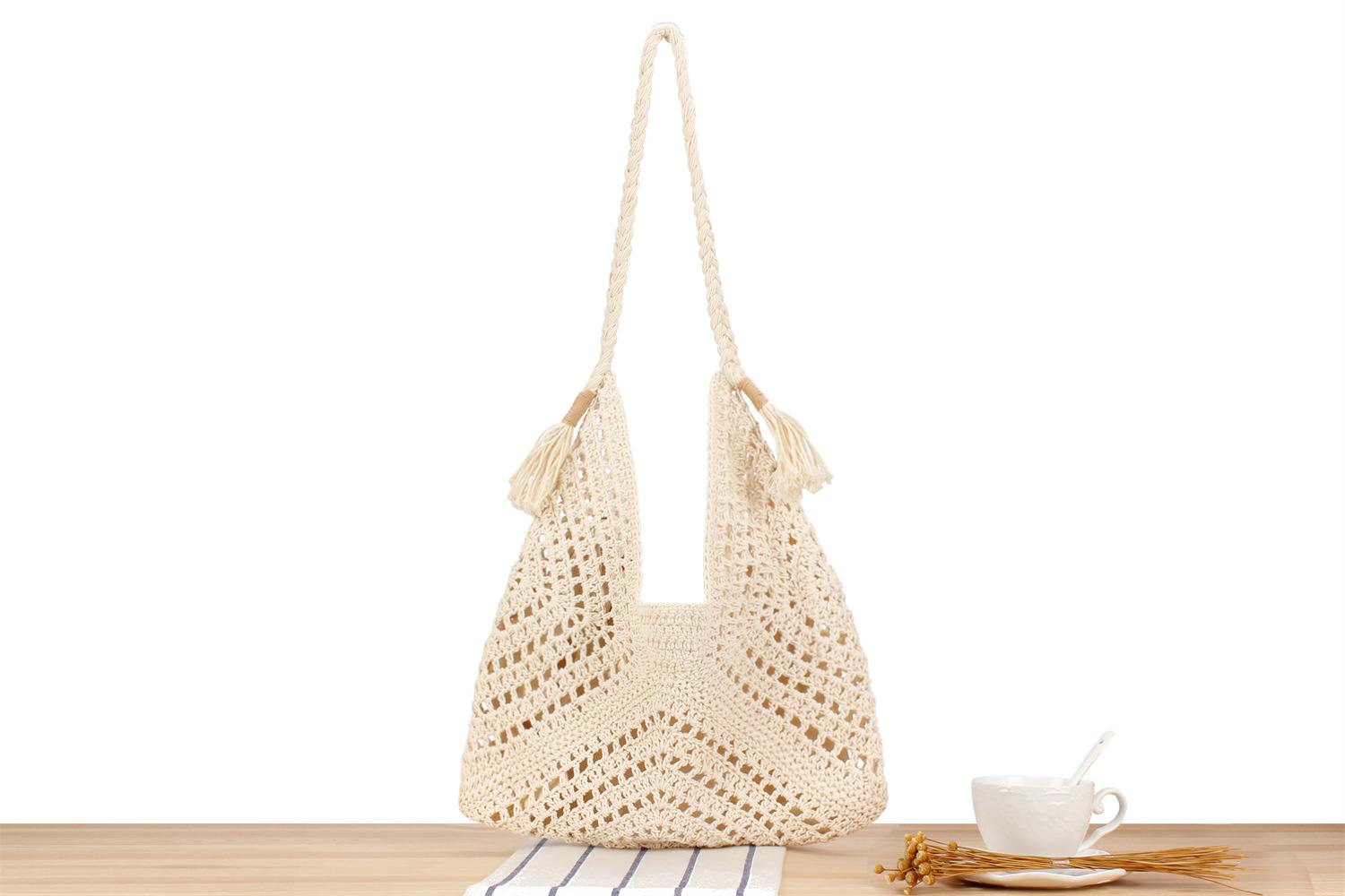 Women's Large Cotton Solid Color Vacation Beach Weave Bucket Open Straw Bag display picture 5