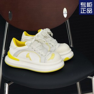 �T�fС���OӋ�а�ЬŮins��2025�����¿�ƴɫ ������Ƥ���e�\��Ь