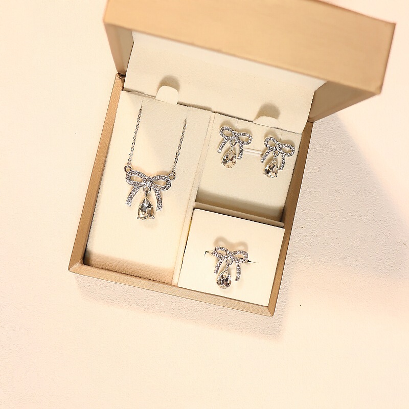 2024 New Jewelry Bow Necklace Earrings Ring Three-piece Set Yiwu Factory in stock Live First Jewelry