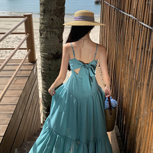 旅游拍照穿搭蓝色吊带连衣裙女2024夏季新款海边度假风长裙子