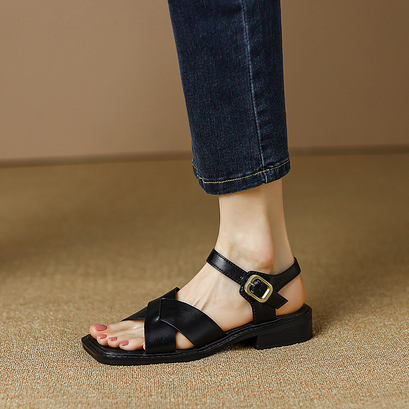 Sandal hở mũi nữ gót thấp quai ngang kiểu La Mã, size lớn 34–41 — nâu