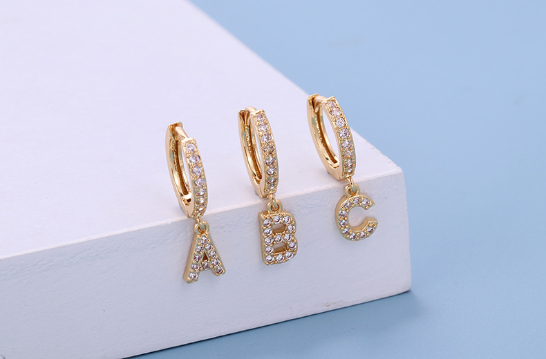 5g Weight Zircon Inlay Material Earrings Classification Anniversary, Business, Wedding, Travel, Birthday, Festival Occasion Copper Material Letter Pattern Women'S Gender Inlaid Zircon Design Fashion Style Gold Color Fashion New Zircon 26 English Letters Single Earrings 6