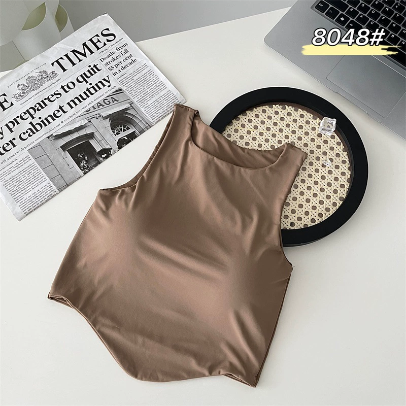 Прядочно шёлковый топ с чашками, топ без рукавов, underwear как верхняя одежда, топ-бюстье без рукавов, топ-бюстгальтер, жилет, красивая спина