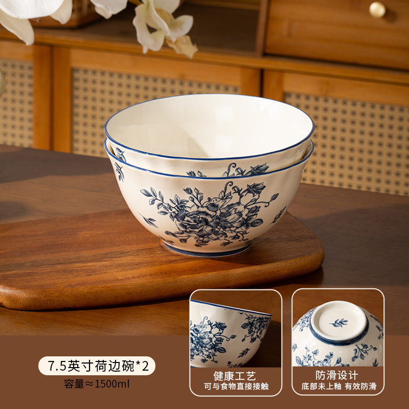 Conjunto de cubiertos de cerámica china de color azul al por mayor de alto valor de platos pareja platos de comedor retro platos de platos caseros