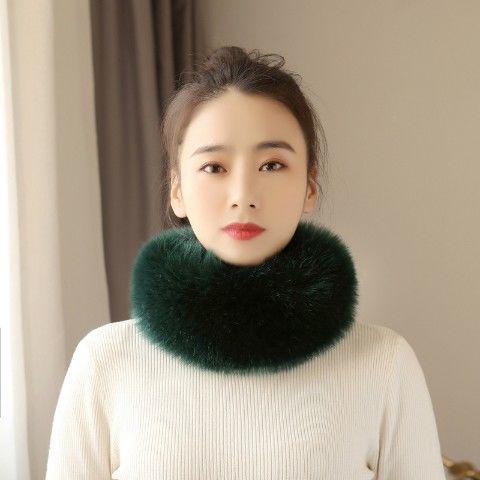 Темно-зеленый