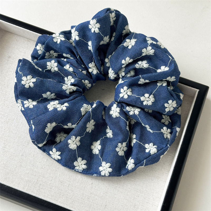 30g Weight Hair Tie Hair Accessories Type 1 Piece Quantity Casual, Holiday, Street Occasion Cloth Material Floral Pattern All Seasons Season Women's Gender Elegant, Retro, Lady Style Elegant Retro Lady Women's Floral Cloth Hair Tie 12
