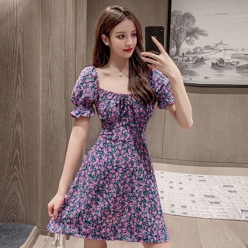 2022 Fashionable Plus Size Dress for Women Summer New French Retro Square Neck Belly Covering Slim Puff Short Sleeve Floral Skirt