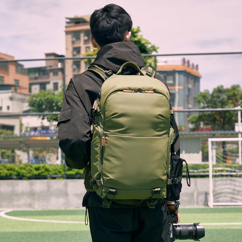 New Water-Repellent Large-Capacity Outdoor Commuter Backpack Travel Camera Backpack Mirrorless Storage Mountaineering Photography Bag