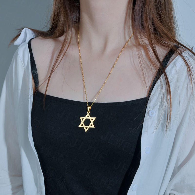 Wholesale Simple Style Hexagram Titanium Steel Pendant Necklace display picture 1