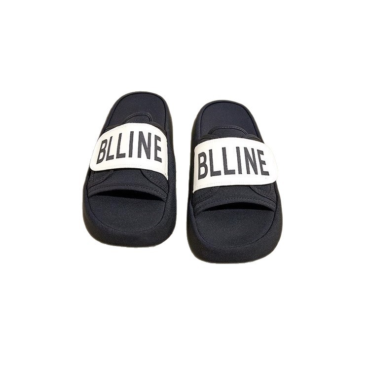 Las primeras zapatillas de una palabra con velcro de estilo antiguo y explosivo para mujer. 2025 verano nuevo estilo bizcocho sandalias de suela blanda que absorben el sudor