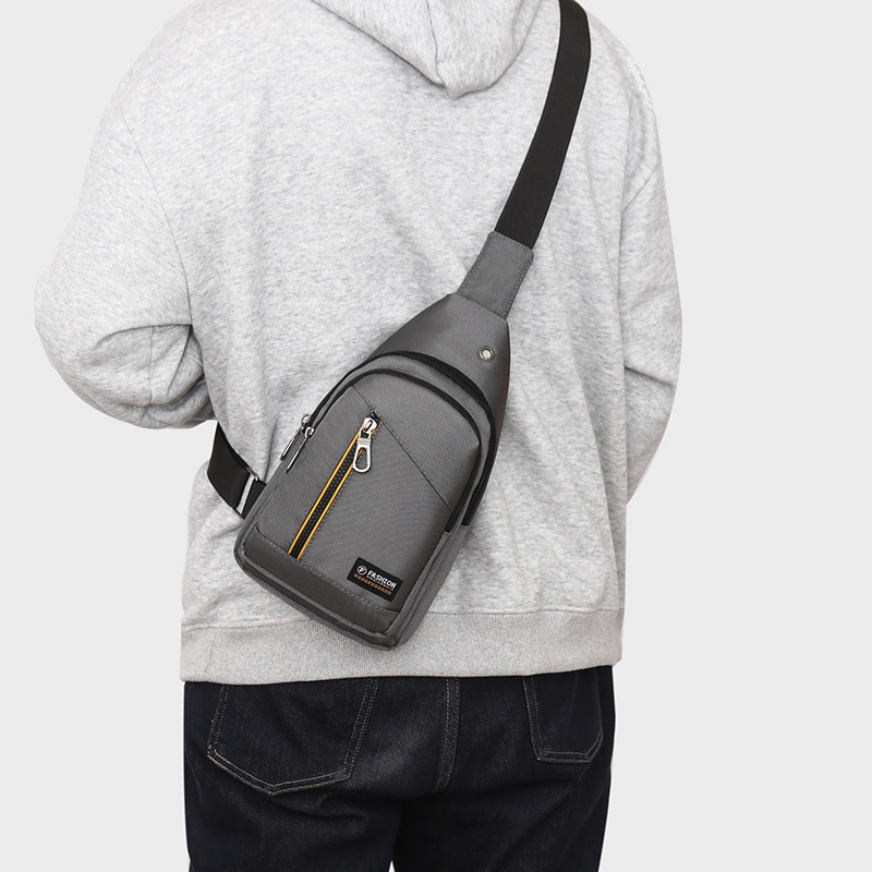 Bolso de pecho de hombre 2025 nuevo estilo de moda deportiva mochila de tela Oxford gran capacidad de viaje de negocios mochila al por mayor
