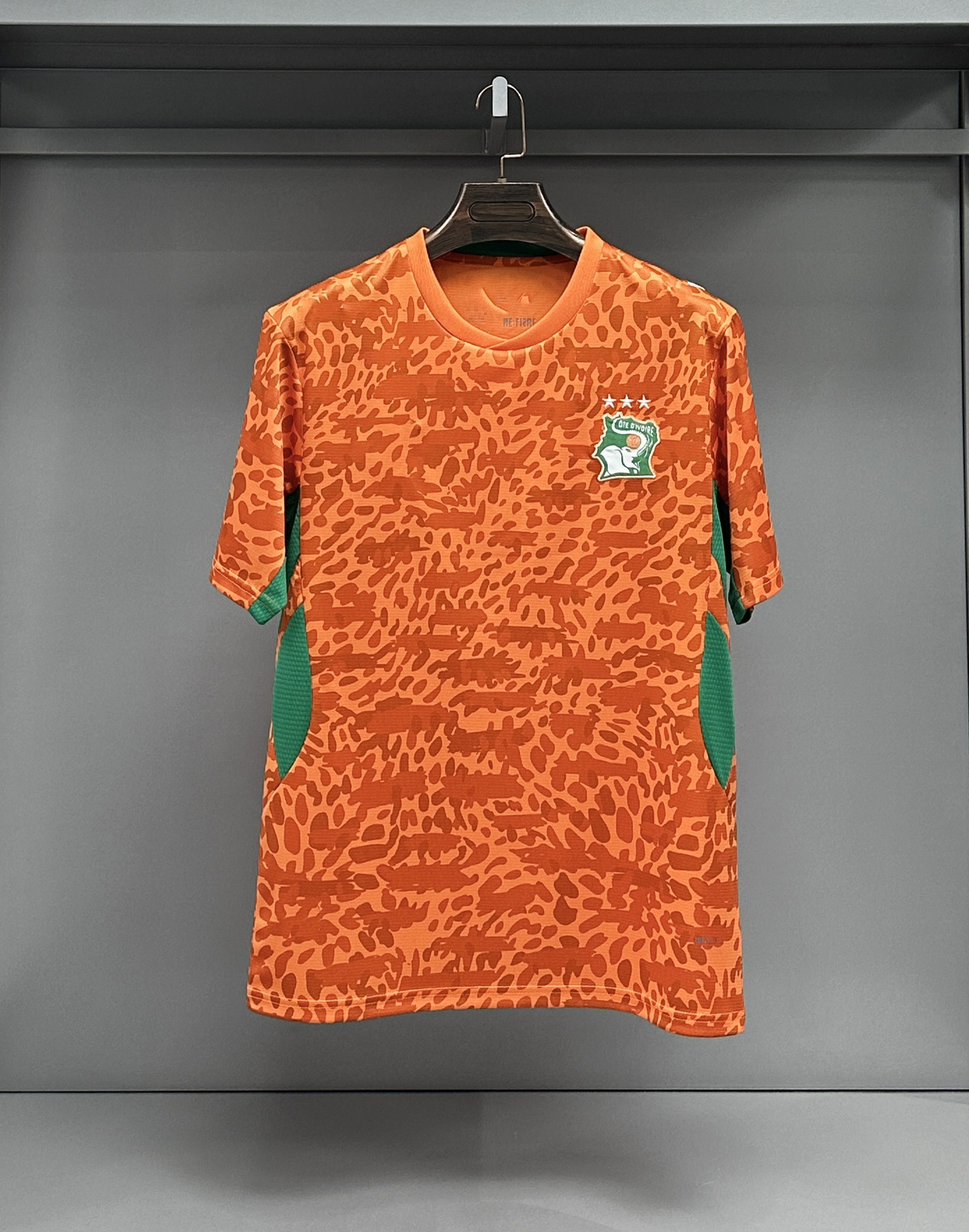 2627 nueva camiseta de fútbol de la Copa del Mundo Francia España edición de fans del equipo nacional brasileño gran cantidad de manga corta al por mayor