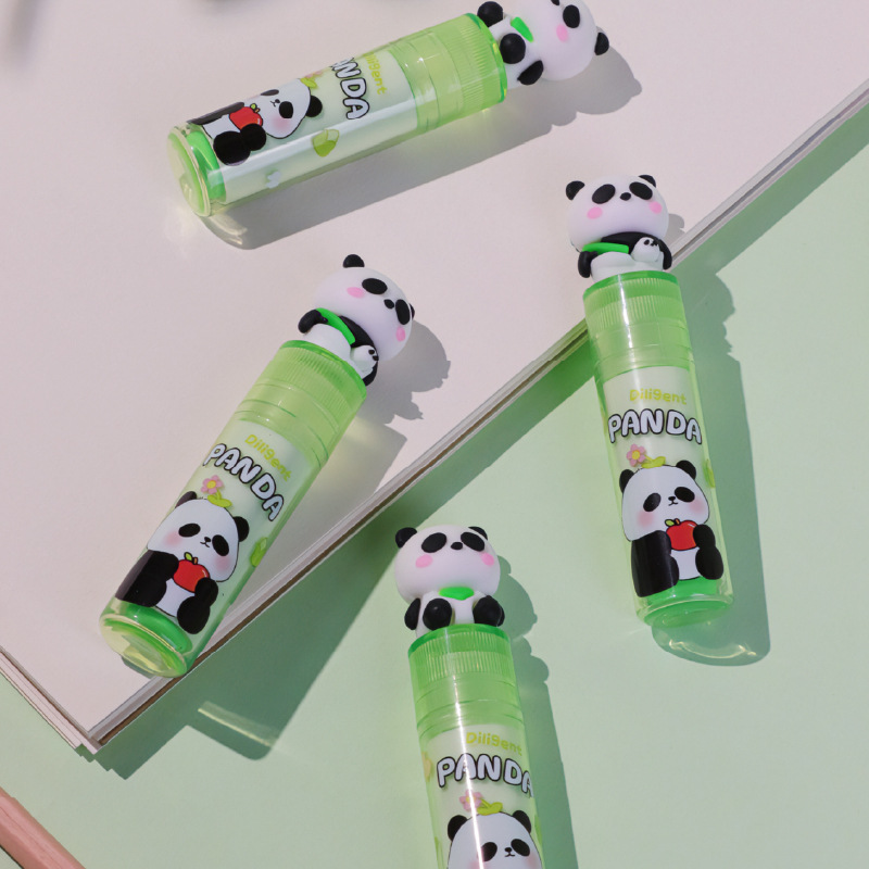KUKI Keqijia Lipstick Eraser Panda de alto valor Dibujos animados creativos Lápiz lindo Niños Estudiantes de primaria Piel