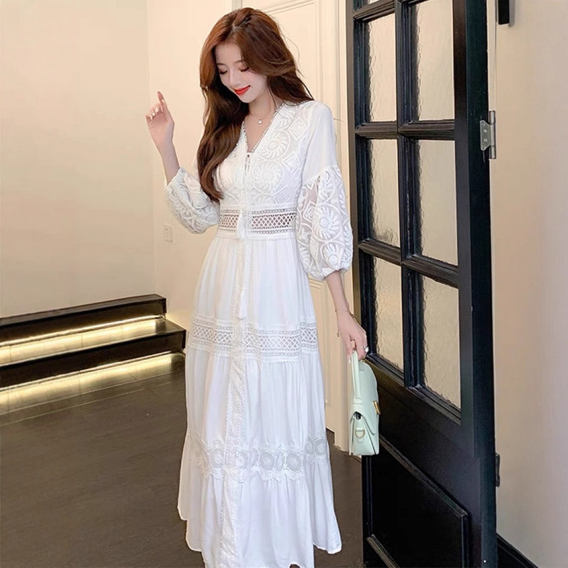Bohemian Style White Versatile Lace Vacation Beach Dress 2025 New V-Neck Elegant Fairy-Like Dress A5095 Bohemian Style White Versatile Lace Vacation Beach Dress 2025 New V-Neck Elegant Fairy-Like Dress A5095