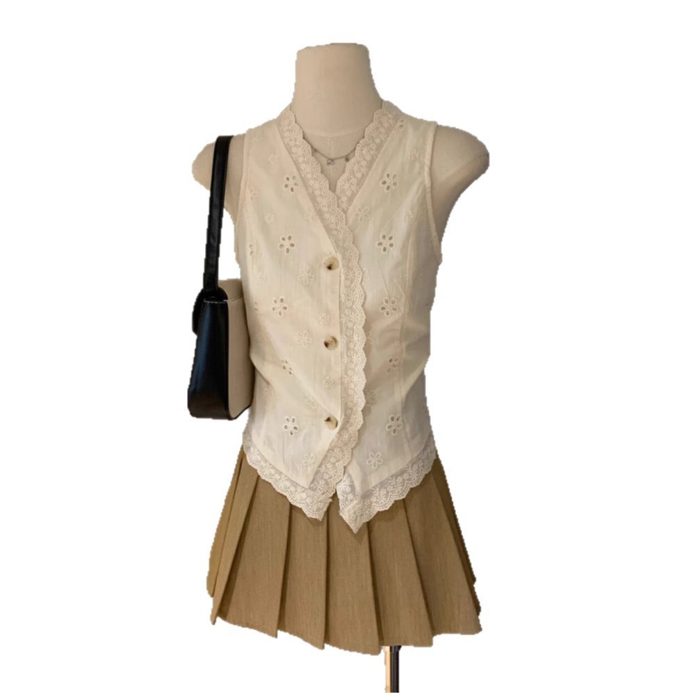 WGWE Chaleco con cuello en v de encaje puro de chicas calientes Chaleco sin mangas delgado hueco de moda Camisa pequeña de primavera y verano para mujer image 5