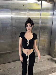 ��ʽ������������ļ����ö̿�С���Ϻ�ɫŮʽT��