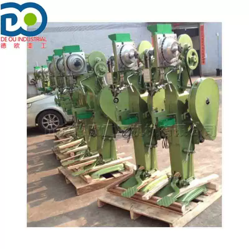 自动实心旋铆中空铆钉机 半空心气动打钉机 五金制品收纳箱铆接机