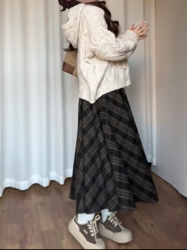 美拉德复古格子半裙大码胖mm大摆裙显瘦梨型女高腰a字半身裙子潮|undefined