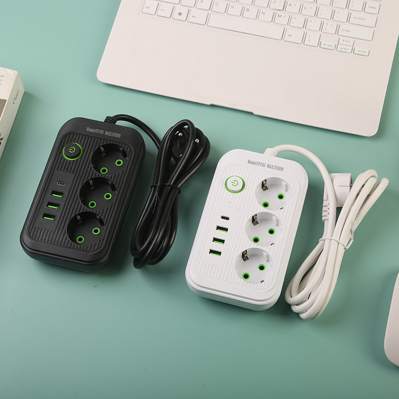 3USB + 1Type-C conector ruso de conexión europea caja estándar europea en blanco y negro