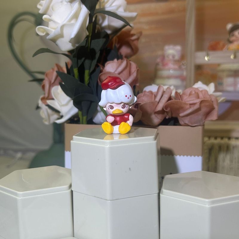 Dim Dimo モンキー ウィズ デュアル クリエイティブ ベイビー OO は、キーホルダー、携帯電話チェーン、キュートでトレンディなギフト オーナメントとして穴を開けることができます。|undefined