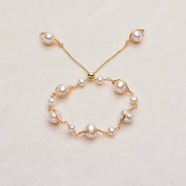 项链;吊坠;天然珍珠项饰