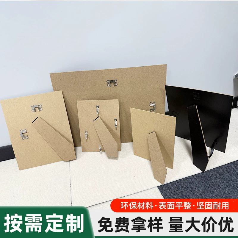 Photo frame from natural wood, tubing with accessories