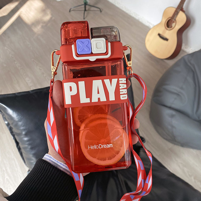 Punk Sanrio doble bebida taza Pacha perro coolomi nueva línea roja creativa cubierta elástica doble taza de plástico abierta con estudiante