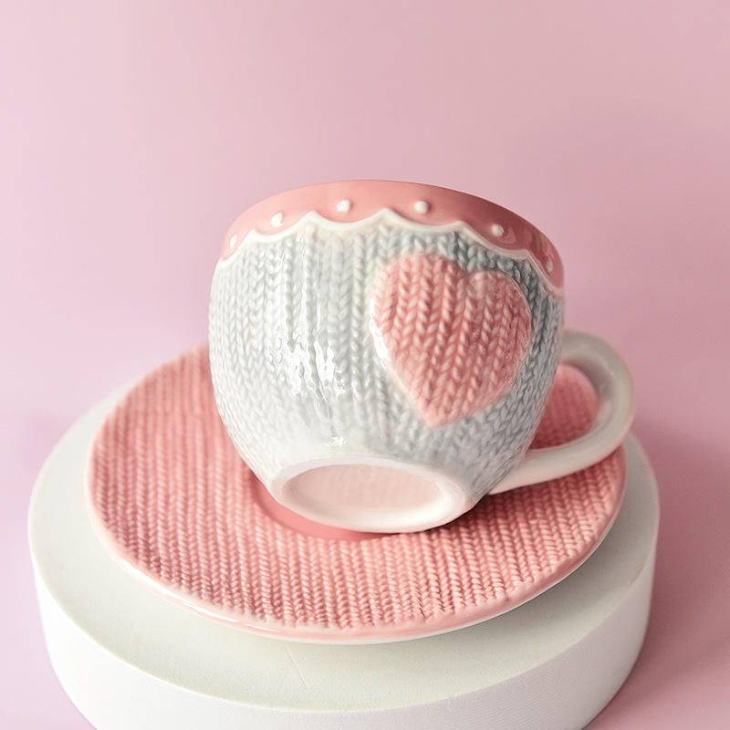 Lindo taza de café de cerámica y platillo traje creativo chica Rosa regalo europeo tarde té taza amor alivio té conjunto